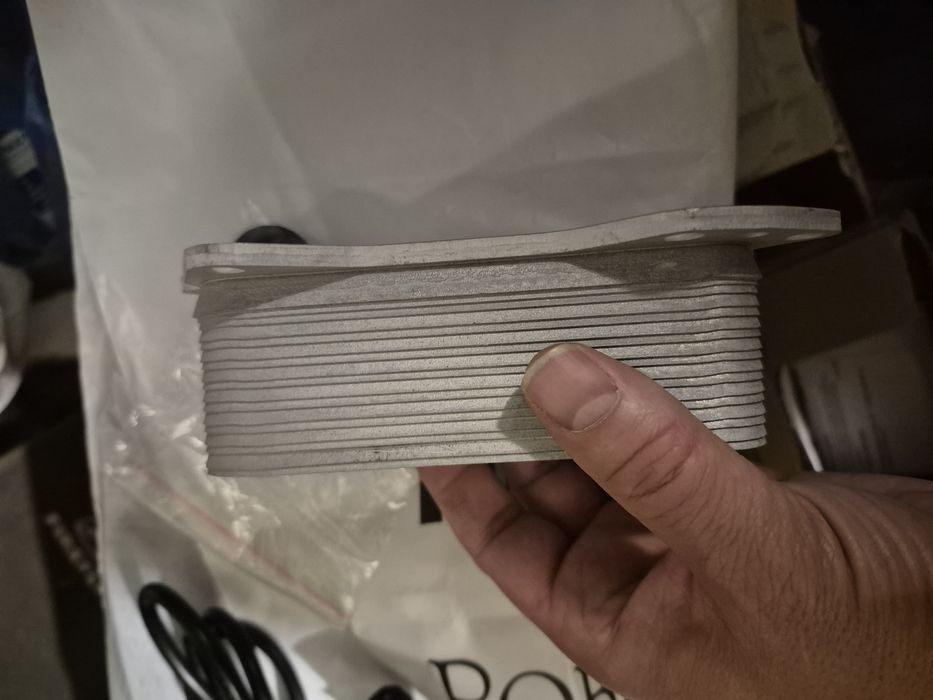 Маслен радиатор за Jeep Grand Cherokee 2015, wk2, 3.6l