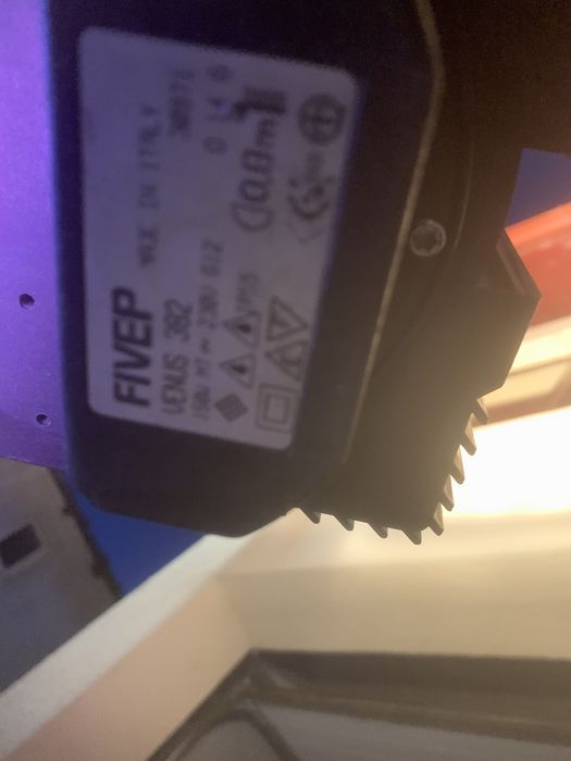 Vand Lumini pe cer/tracer iluminat public/stradal, clădiri sau diverse