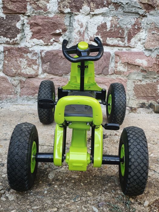 Карт с педали и надуваеми гуми Driver Kidscare Зелен