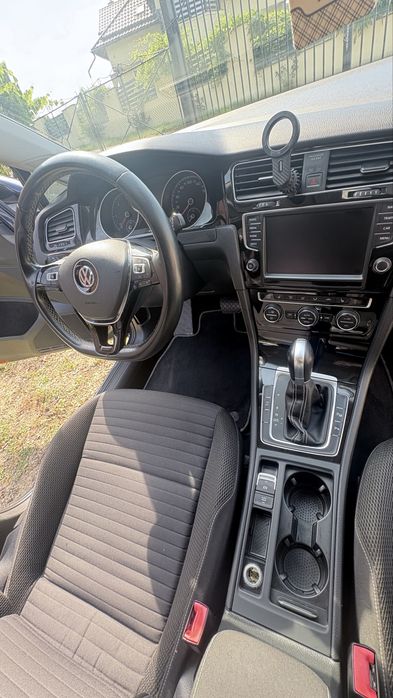 Vand Golf 7 CUP edition 105.000km sau schimb