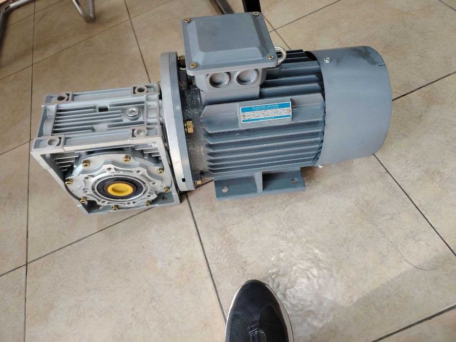 Асинхронные  электродвигатели