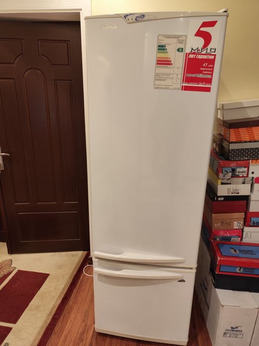 Холодилник  POZIS 2х камерни сотилади