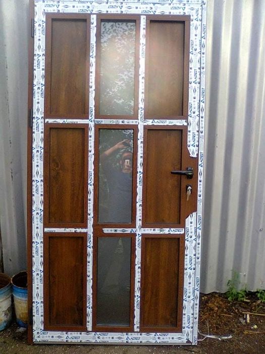 PVC и AL дограма, вътрешни щори, комарници, стъклопакети