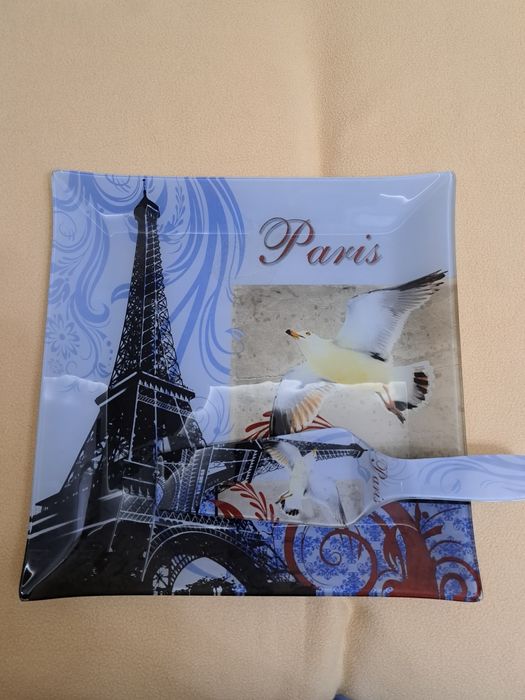 Тортница с лопаткой