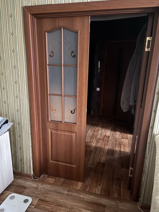 Продам  межкомнатные двери