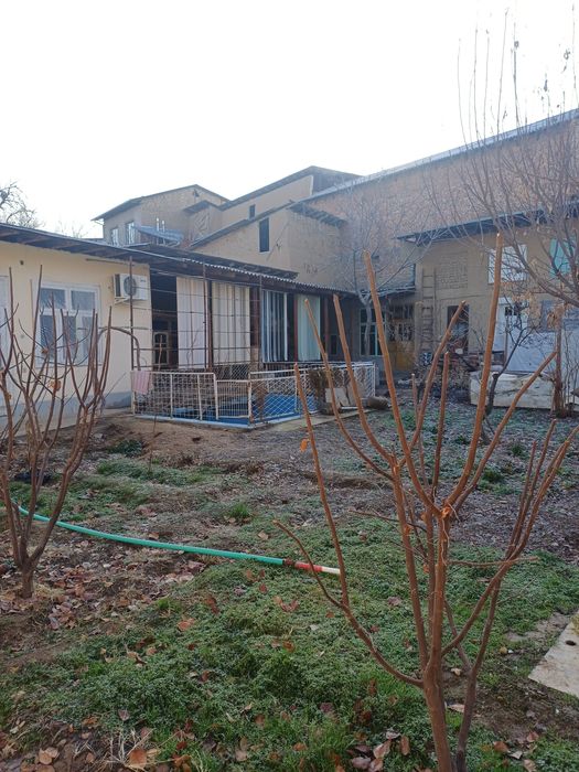 Самарканд дарвозада участка сотилади