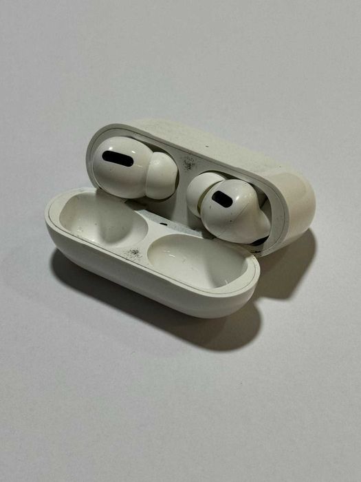 Продавам Apple Air Pods 2 Pro