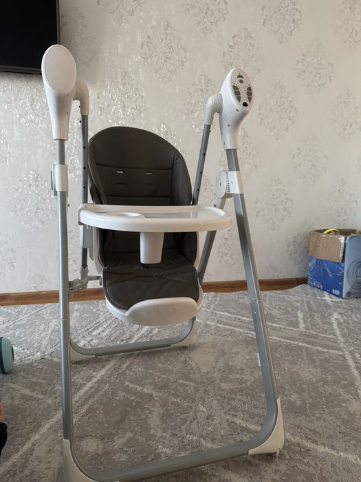 Детский стул качеля в хорошем состоянии,