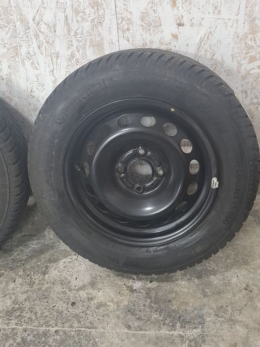 Roti iară dacia sandero Logan 4x100 r15 195 65 15 Continental