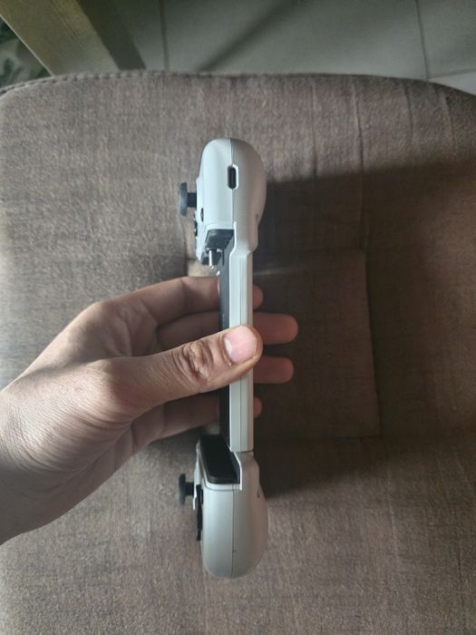 Controller Gaming Telefon EasySMX M10 - USB-C, Hall Effect, Nou/Impecabil