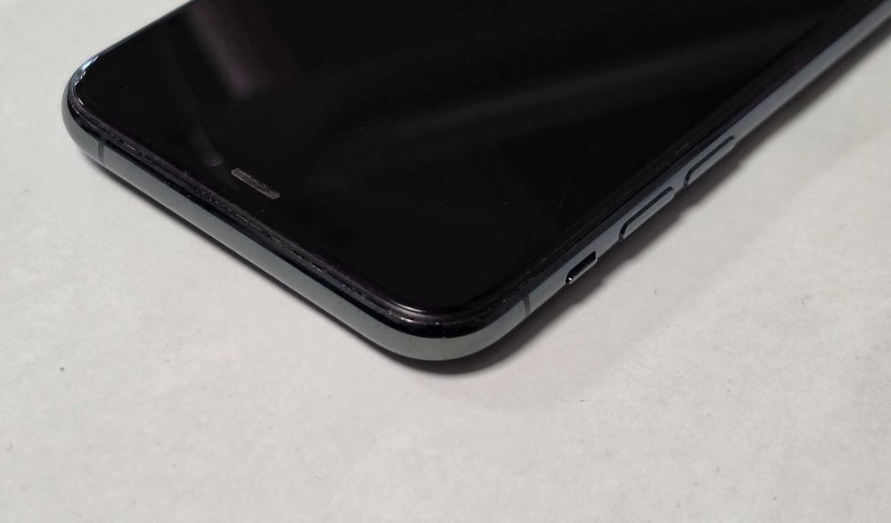 Iphone 11 Pro 64GB battery health 100%