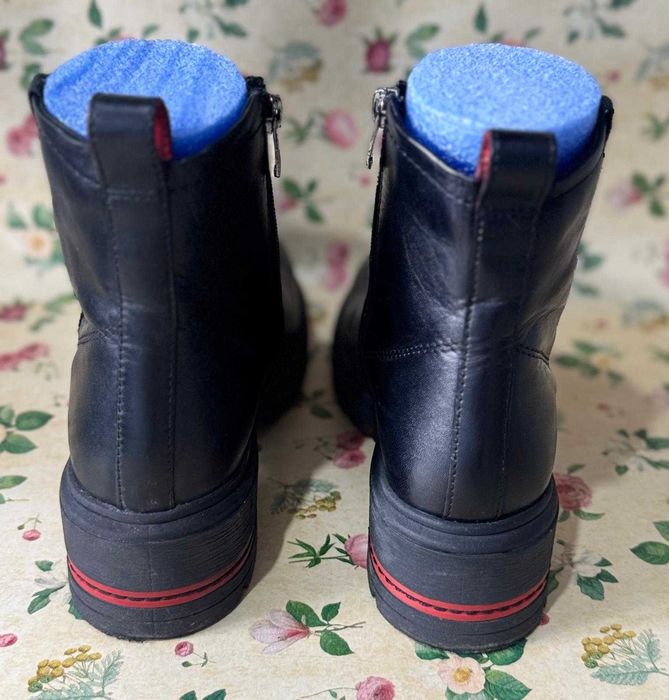 Botine Lasocki din piele naturală