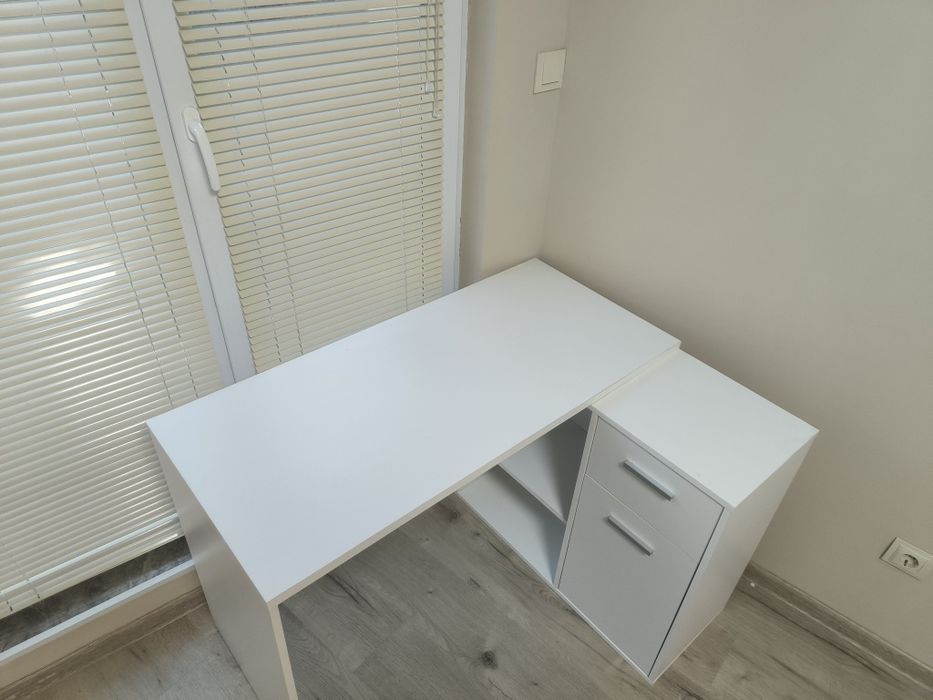 Бюро за ученици универсално