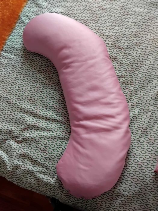 Възглавница за кърмене от сатен