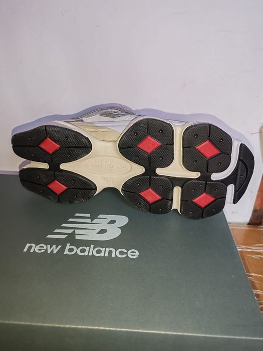 Nb U 9060,, diferite culori