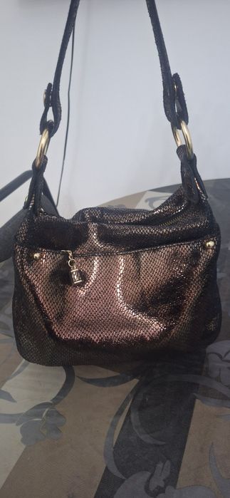 Сумкалар сатылады