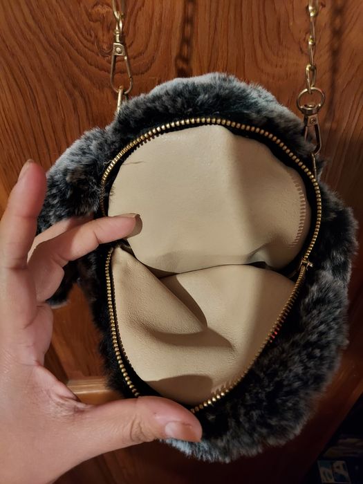 Gentuta iepure si de voal