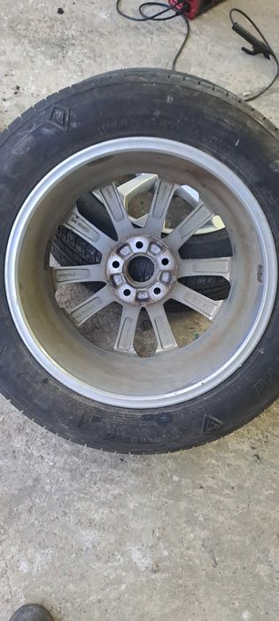 Джанти с гуми Audi Q5 2.0 TFSI 220к.с 2014г.