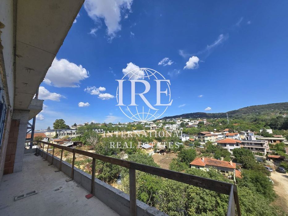 Продава се Двустаен апартамент в Варна, Изгрев - 93 кв.м за 1183 €/кв.м - Снимка #6