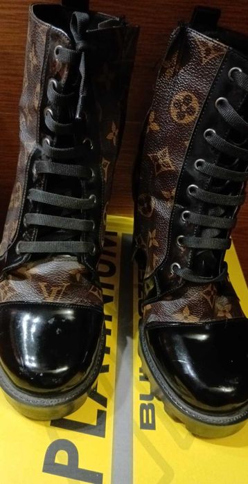 прекрасни зимни боти