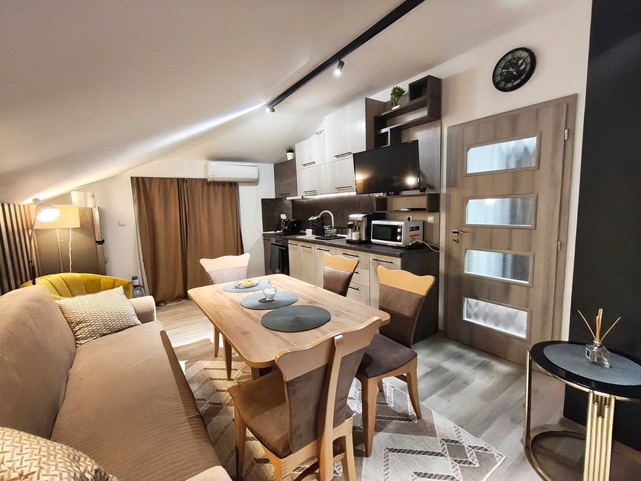 Продава се Двустаен апартамент в Търговище, Боровец - 70 кв.м за 795 €/кв.м - Снимка #3