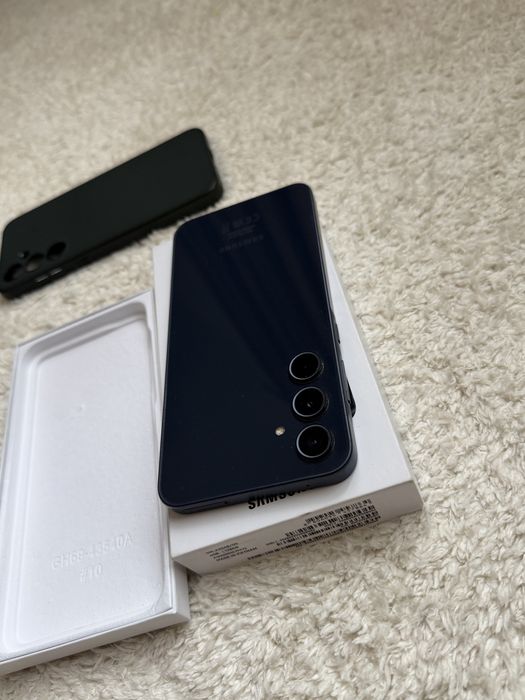 Samsung  A35 5G Full box  +Husa 128Gb dual sim liber retea a17 a51 a16