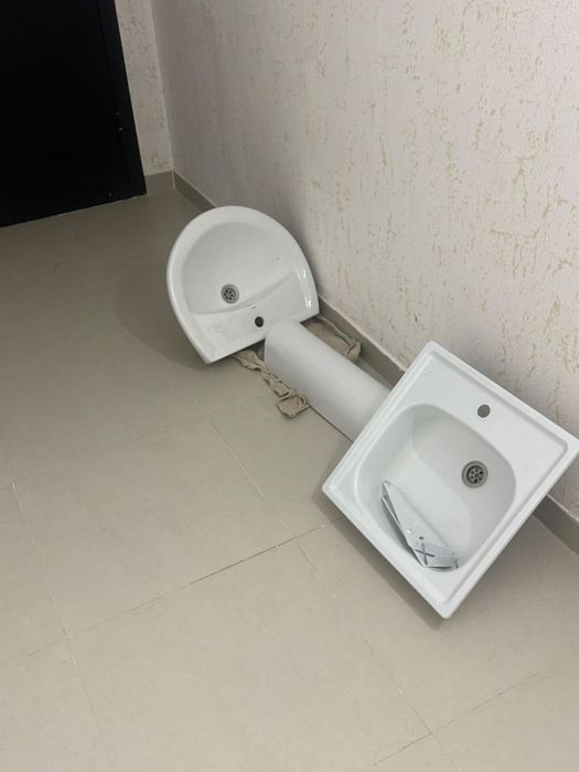 Продам Раковину срочно