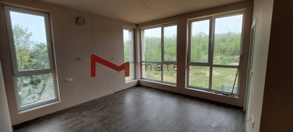 Продава се Къща в с. Приселци, Област Варна - 160 кв.м за 1438 €/кв.м - Снимка #8