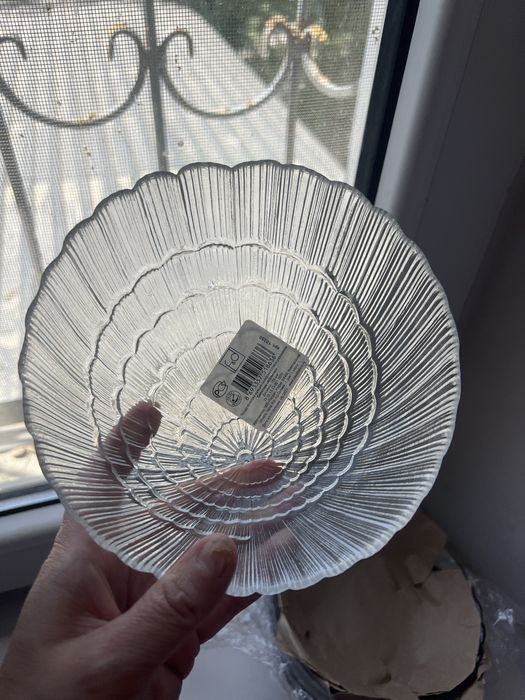 Салатники новые продам