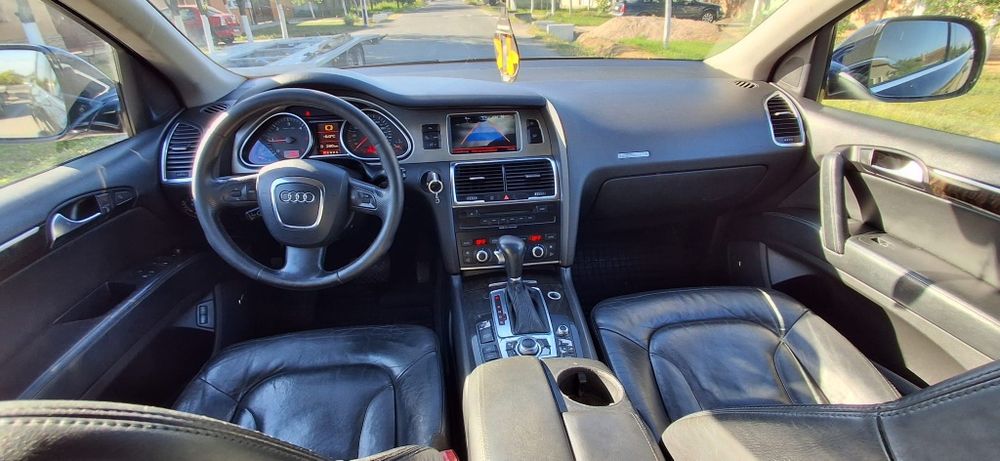 Audi Q7 3.0 d  BUG