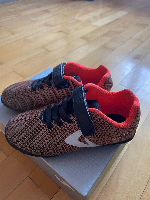 Бутсы детские, "сороконожки"