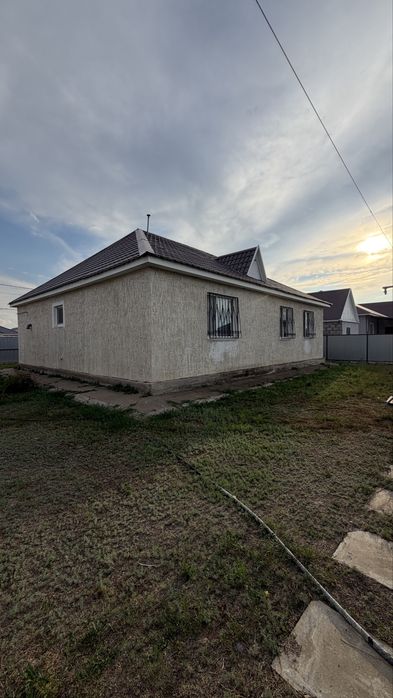 Продается дом Деркул 2 , 8 соток земли
