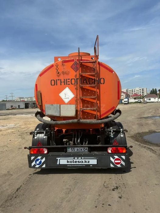 полуприцеп НефАЗ 28м3