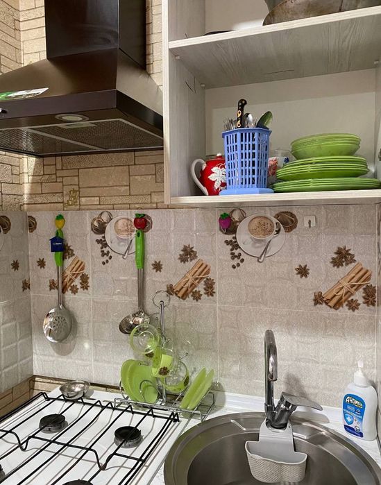 Квартира на Ц13-парк Анхор 1*2/2/4 общ пл 42м  с обстановкой