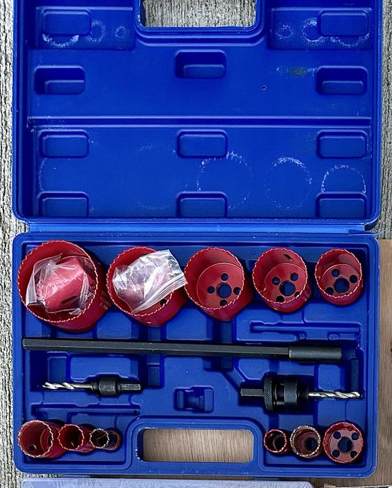 Pistol tencuit/sablat/vopsit pneumatic/Menghina/Set Carote/Furtun pneu