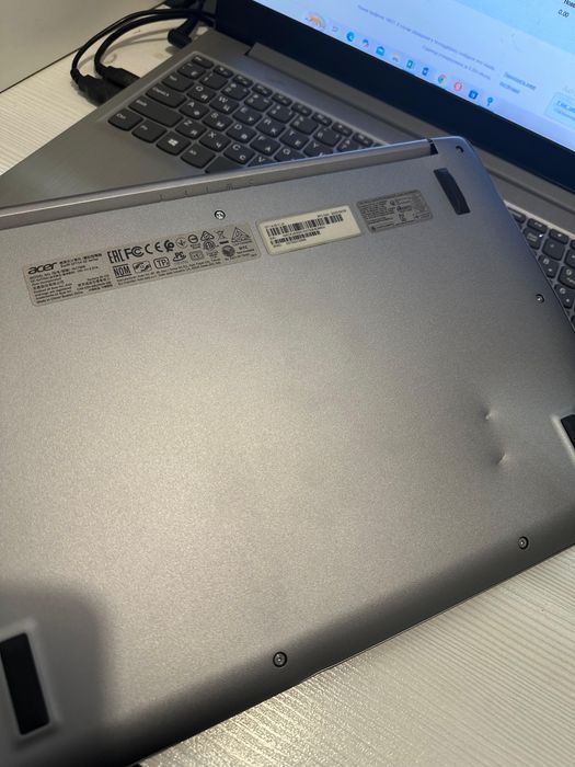 Ноутбук Aser.