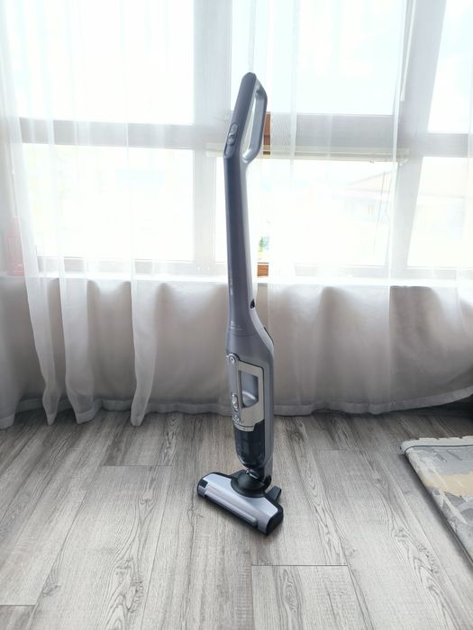 Прахосмукачка Bosch Flexxo Gen2 Serie 4