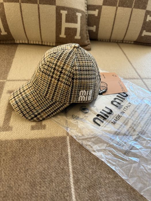 MM шапка от вълна New Season