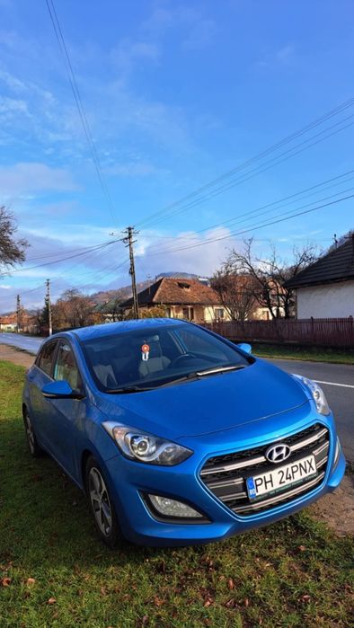 Vând Hyundai i30