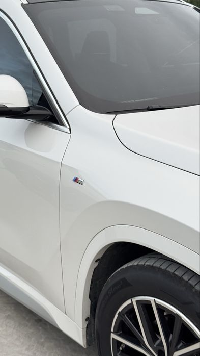 Bmw ix 1 25L EDrive