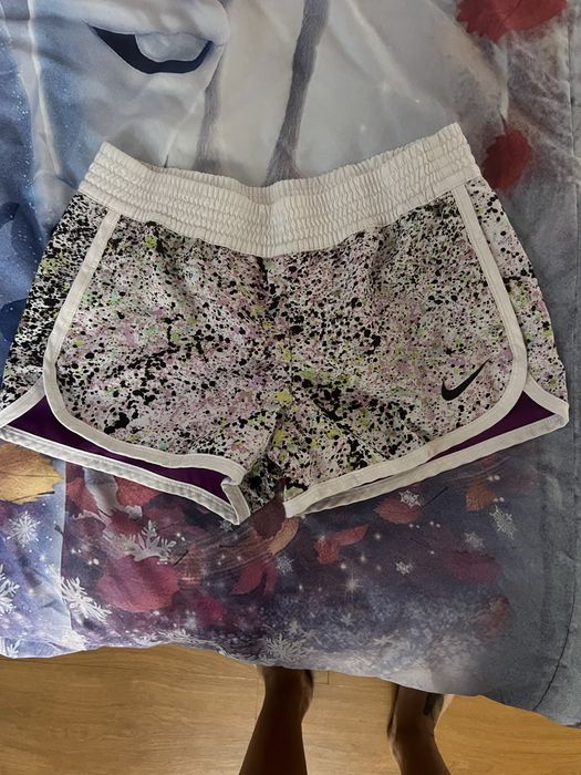 Нови оргинални тениски и потничета