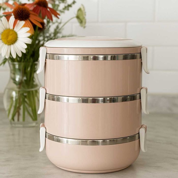 Ефективна и практична тройна кутия за съхранение на храна