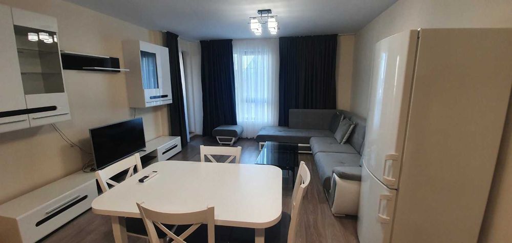 Дава се под наем Двустаен апартамент в Пловдив, Кършияка - 65 кв.м за 425 € - Снимка #2