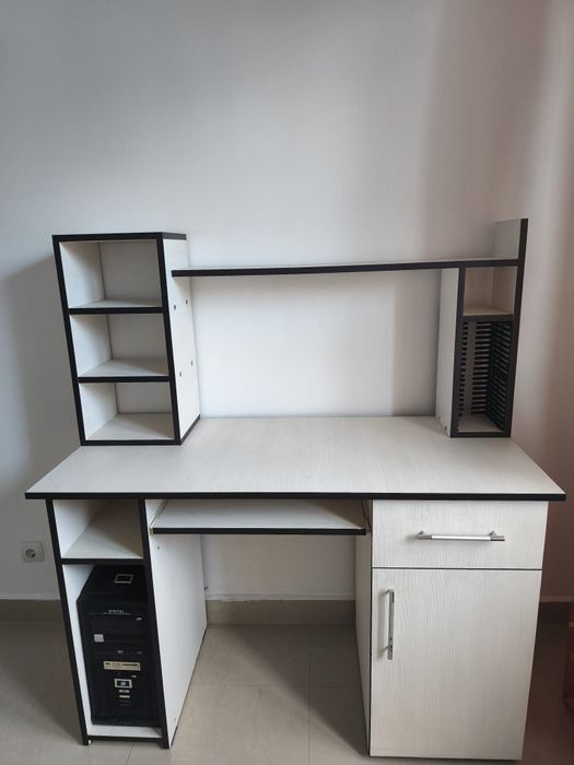 mobilă ideală pentru biroul din casa ta.