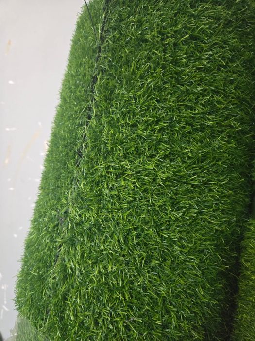 трава искусственная