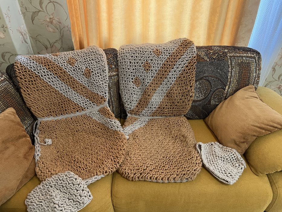 Чехлы вязанные на машину