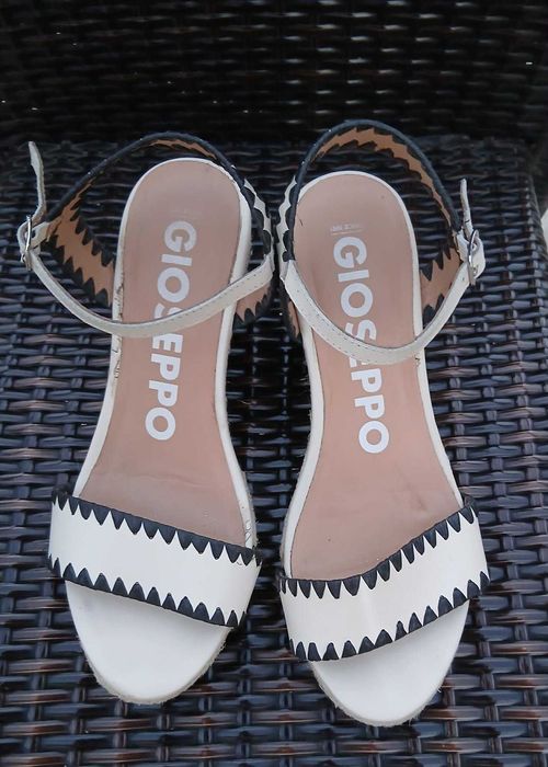 Кожени сандали естестена кожа  на платформа Gioseppo – Като нови!-39 номер
