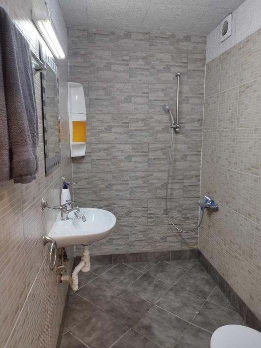 Дава се под наем Двустаен апартамент в София, Център - 61 кв.м за 450 € - Снимка #5