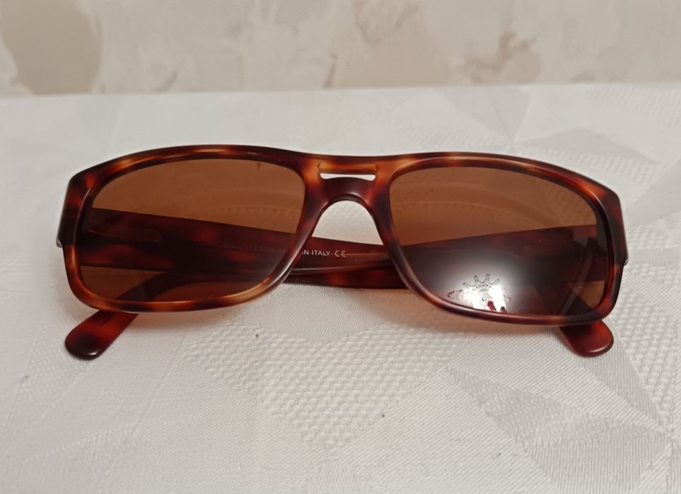 Слънчеви очила Giorgio Armani