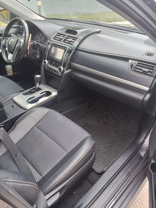 Продам камри 50 американец